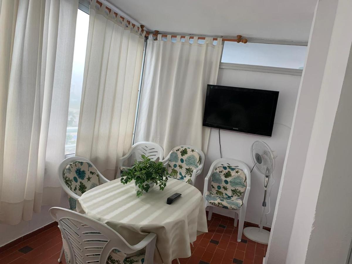 Service Apart Lazaro- Apartamentos Aguamarina - Dos Dormitorios - 2 Bedrooms กัลเป ภายนอก รูปภาพ