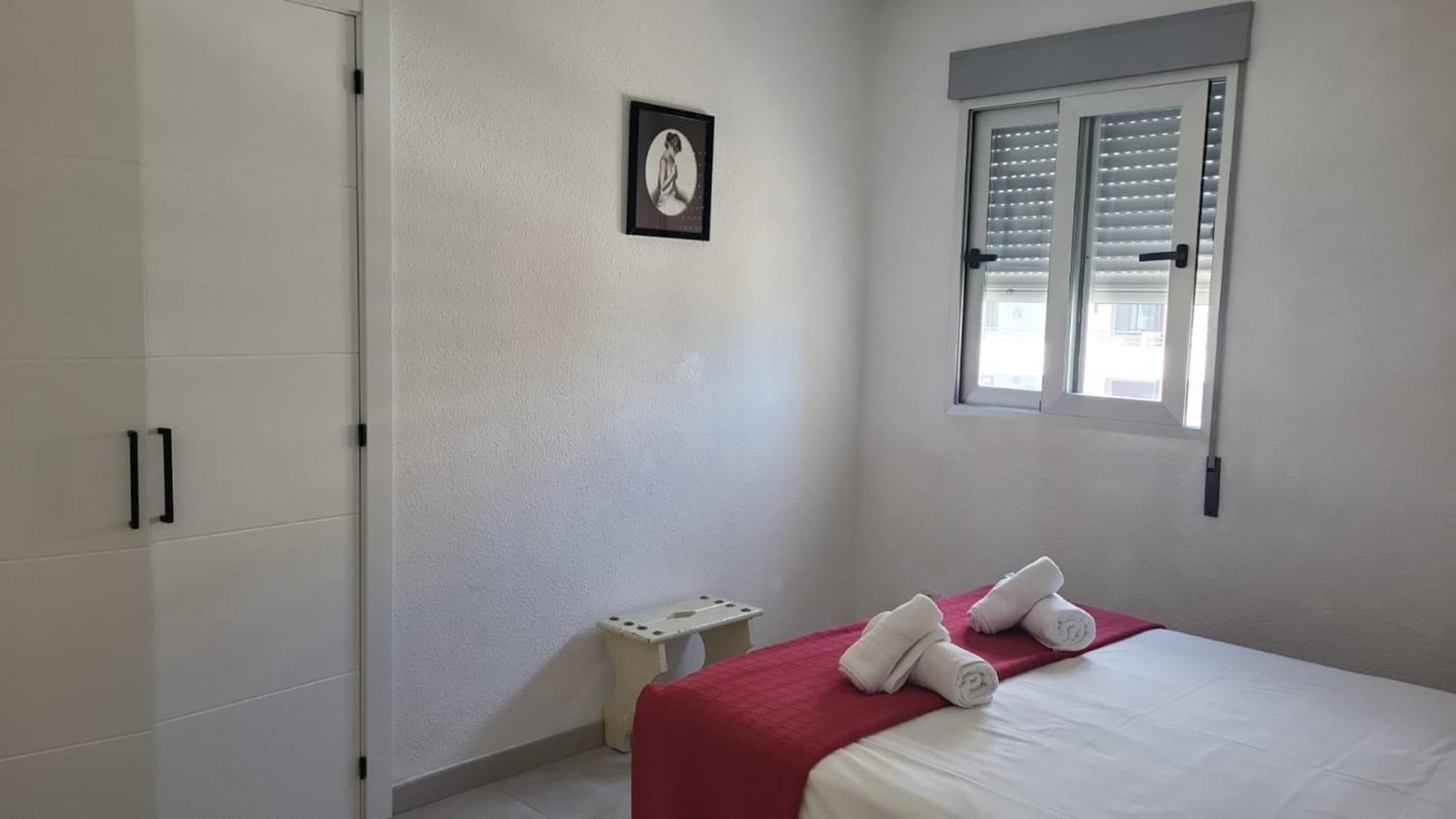 Service Apart Lazaro- Apartamentos Aguamarina - Dos Dormitorios - 2 Bedrooms กัลเป ภายนอก รูปภาพ